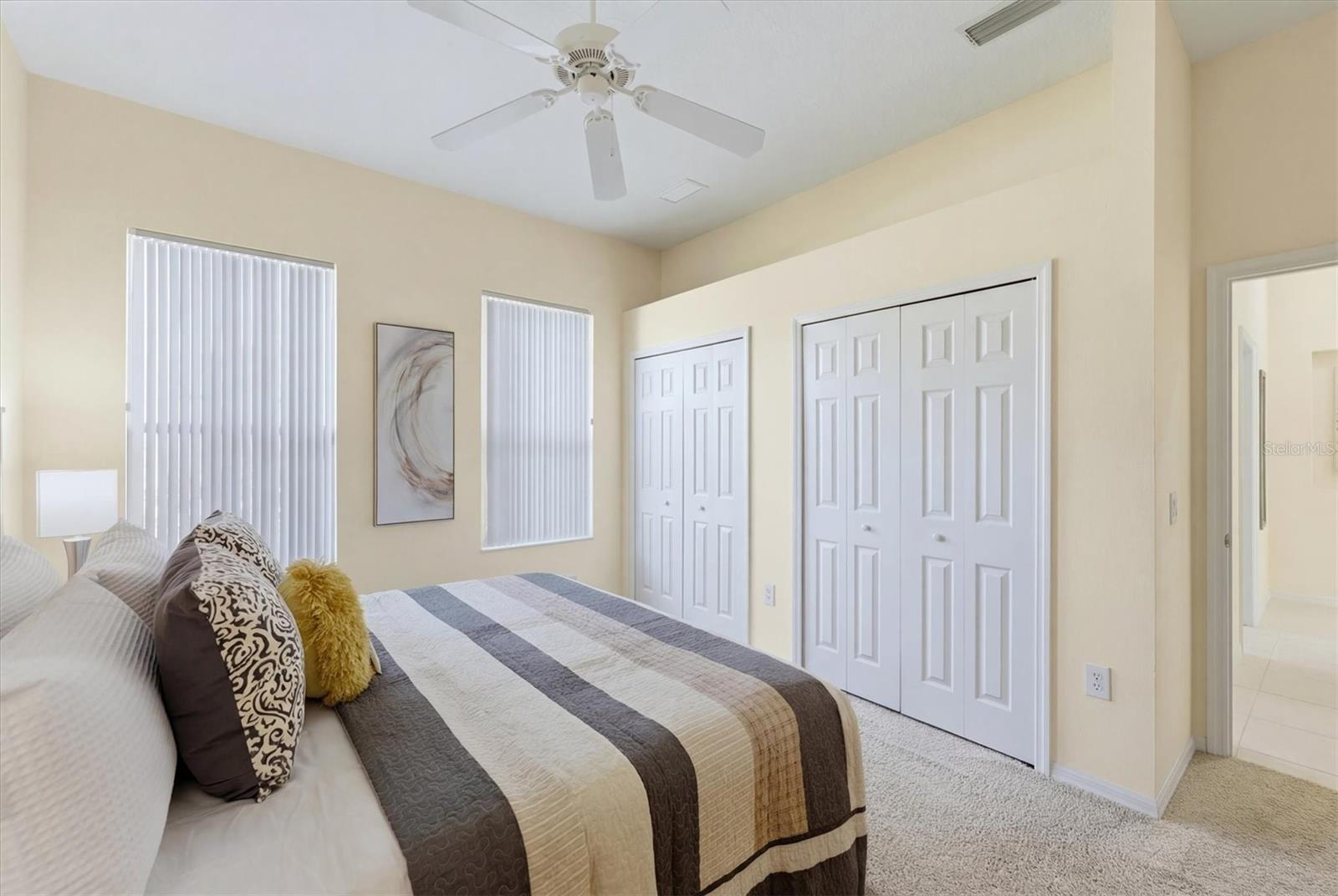 WOODLANDS PARK ON PALMA SOLA BAY - Residential