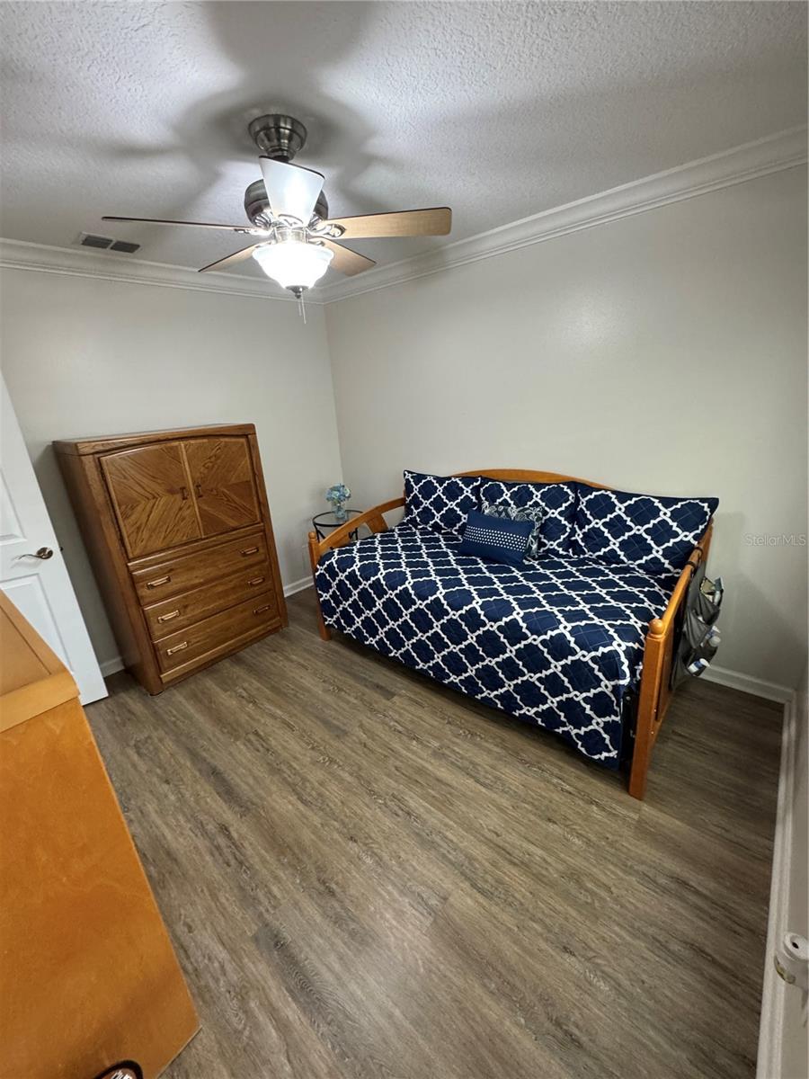 LAKEWOOD AT THE CROSSINGS UNIT 6 - Residential