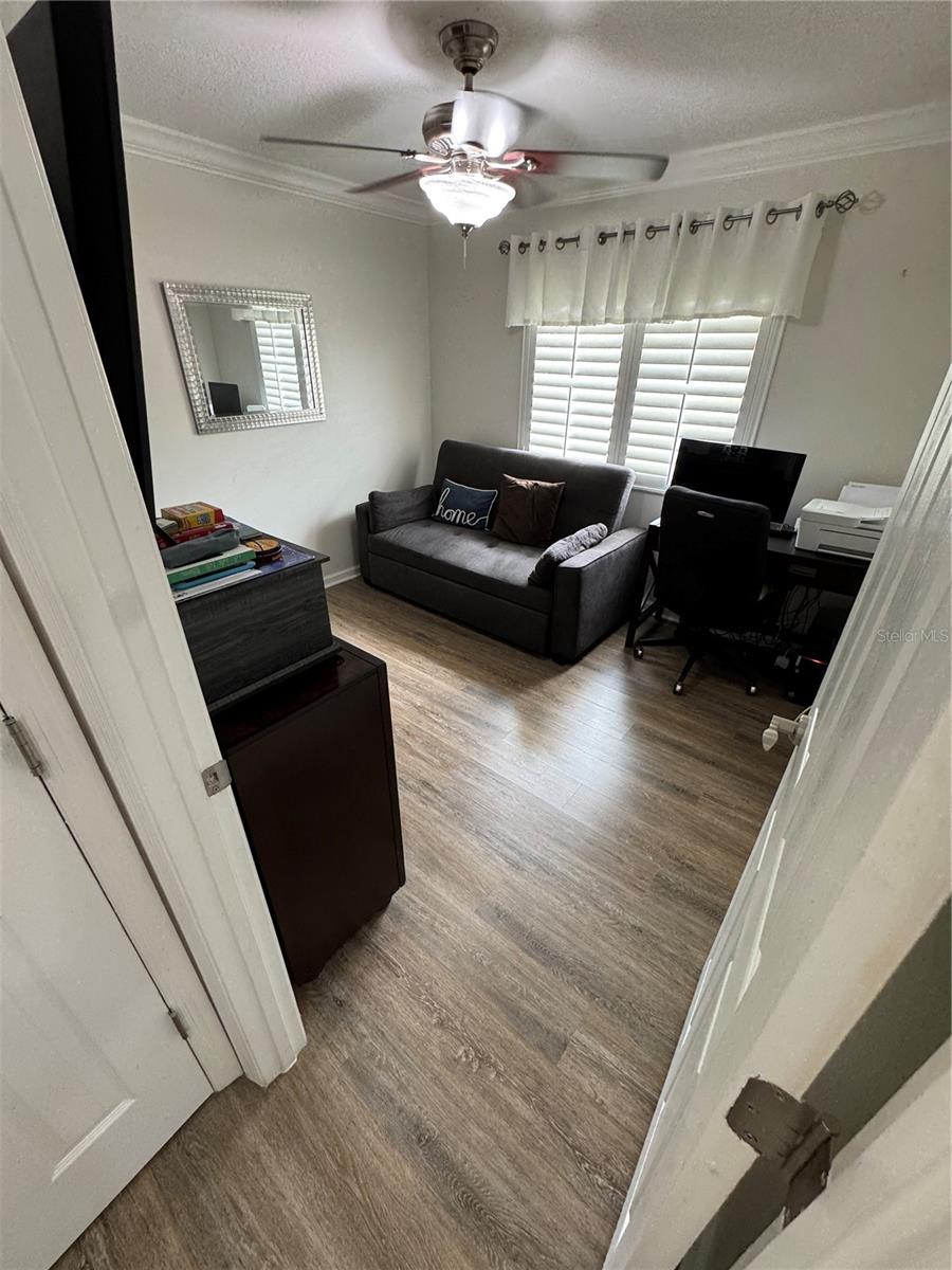 LAKEWOOD AT THE CROSSINGS UNIT 6 - Residential