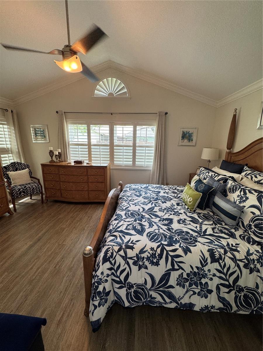 LAKEWOOD AT THE CROSSINGS UNIT 6 - Residential