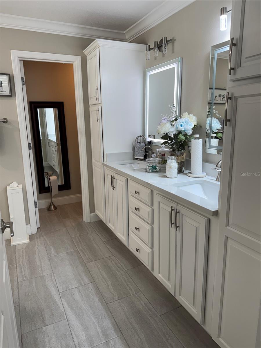 LAKEWOOD AT THE CROSSINGS UNIT 6 - Residential