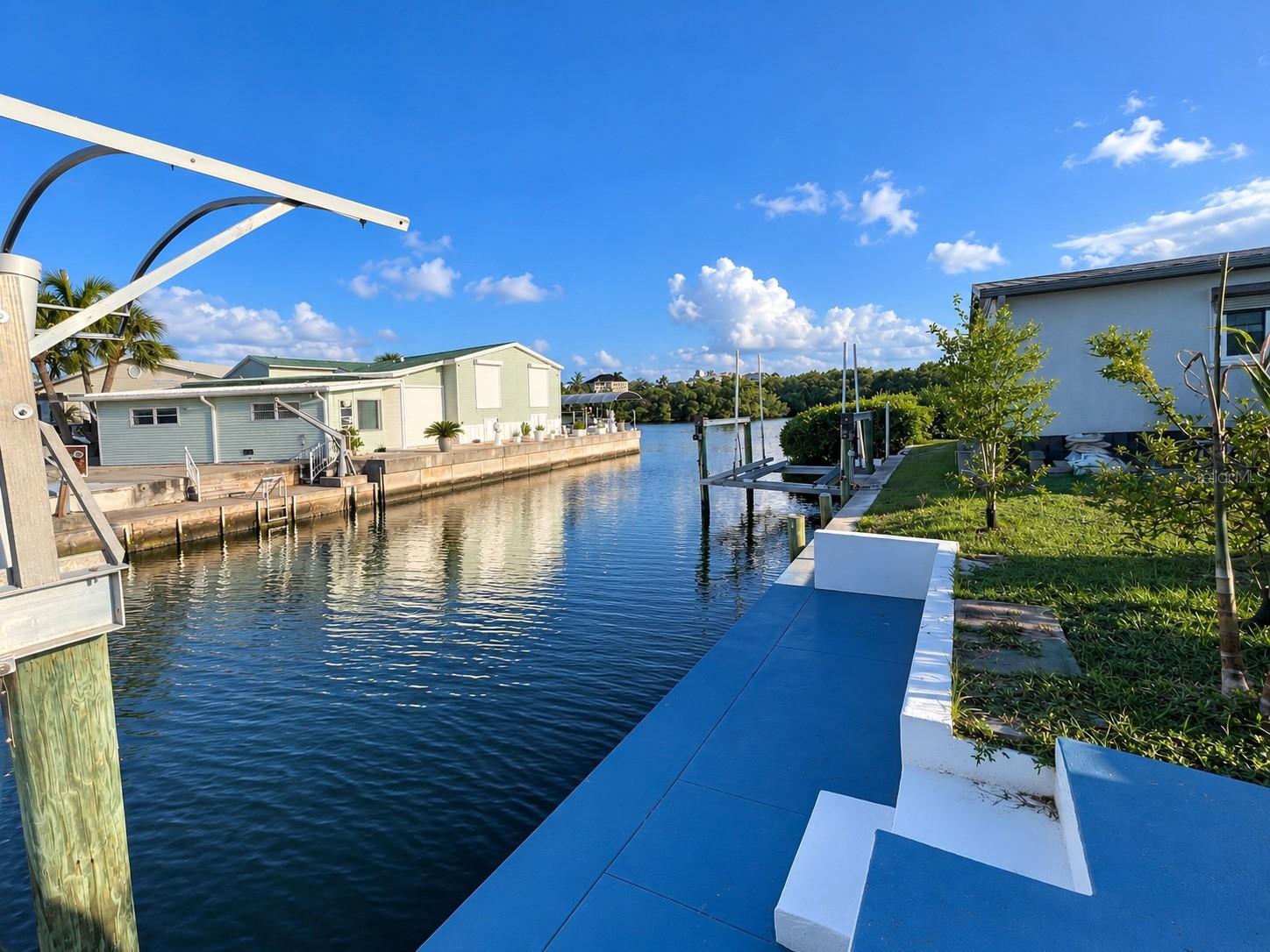 6925 W BAYOU LANE