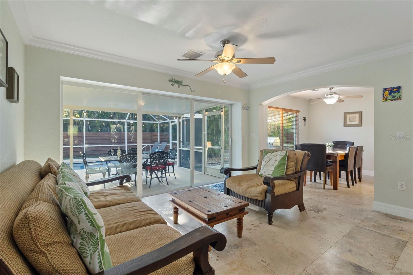 PINE SHORES ESTATE 5TH SEC - Residential