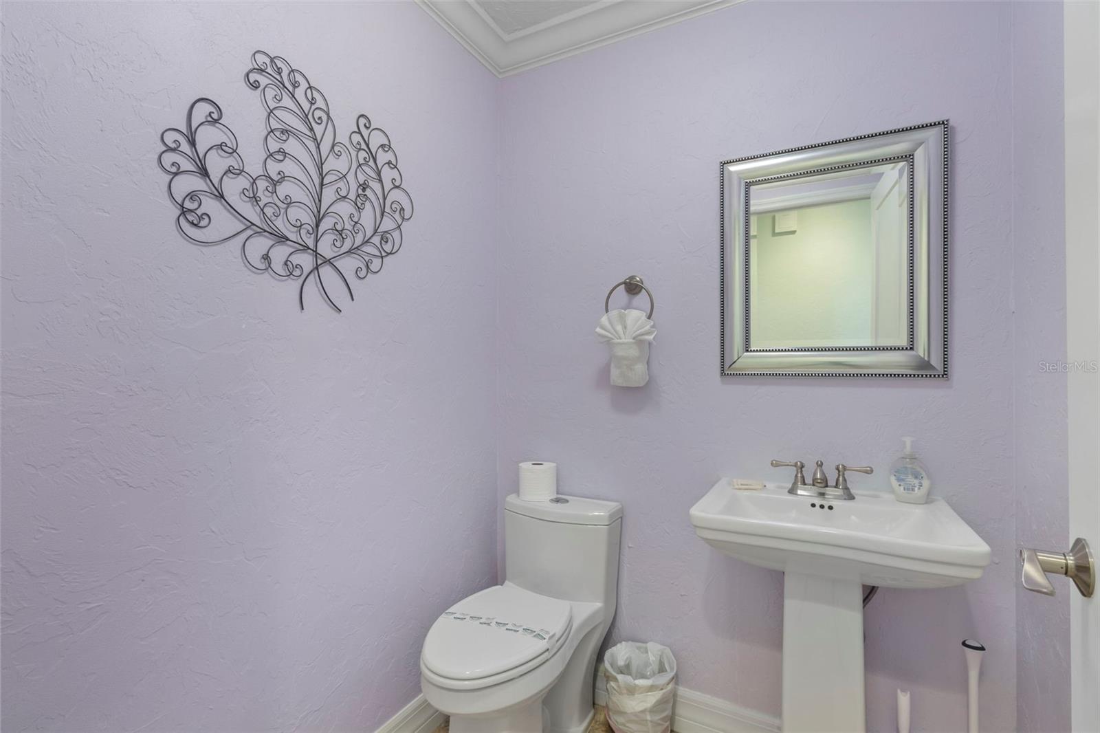 PINE SHORES ESTATE 5TH SEC - Residential