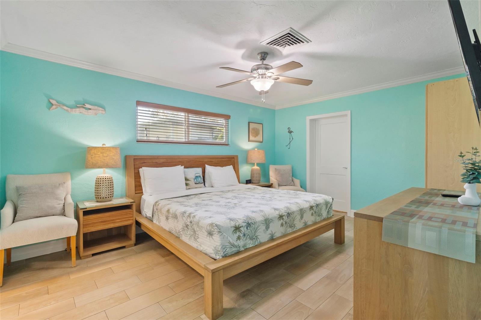 PINE SHORES ESTATE 5TH SEC - Residential