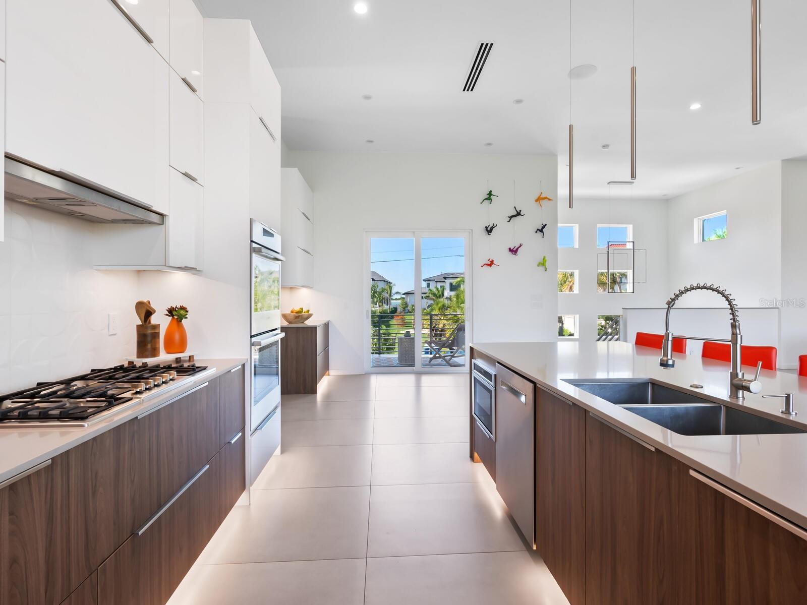 SIESTA REV OF - Residential