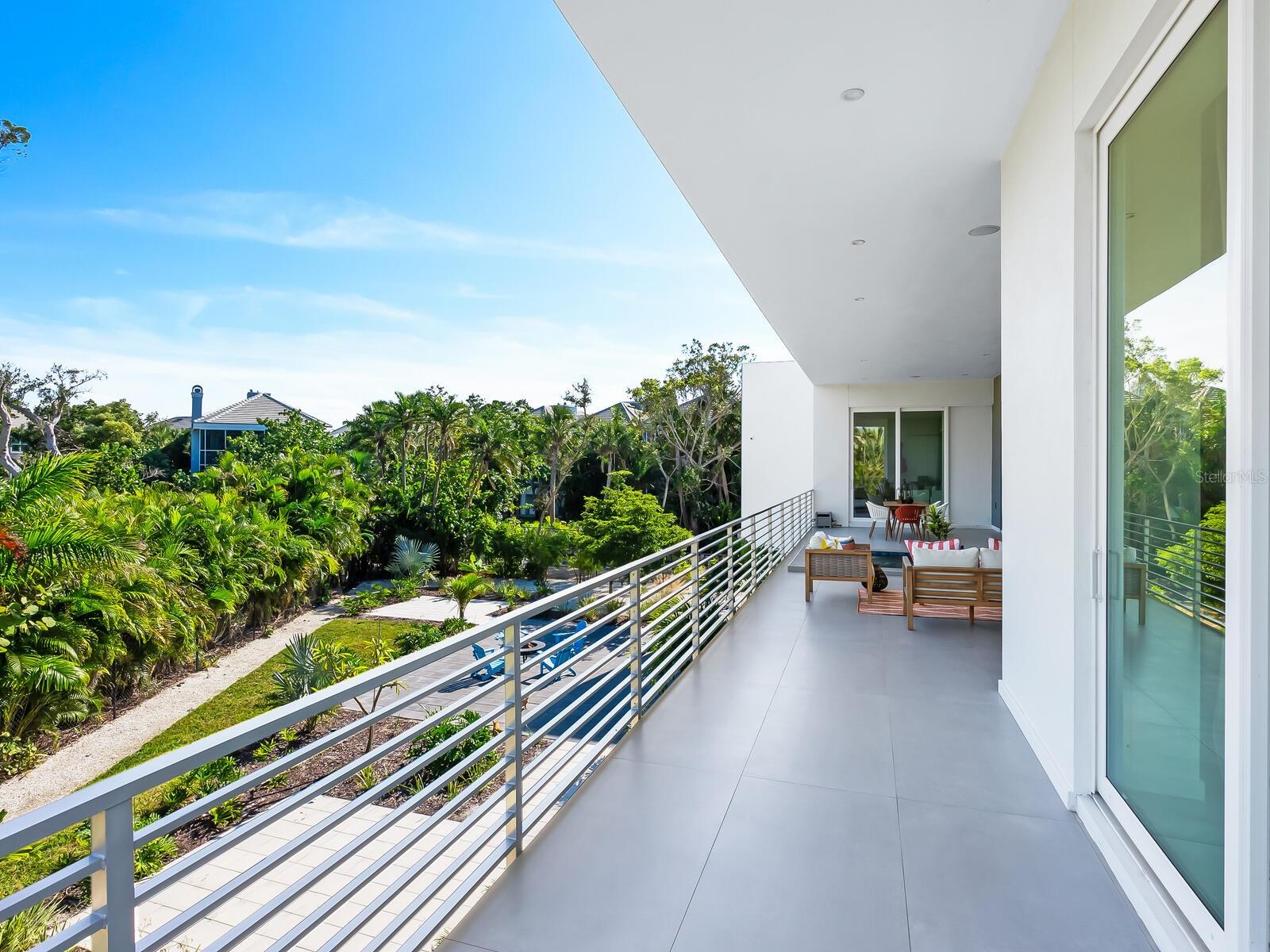 SIESTA REV OF - Residential