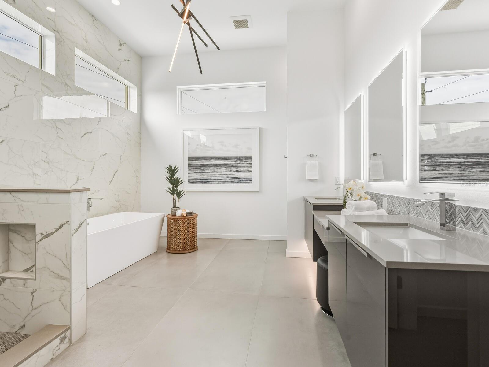 SIESTA REV OF - Residential