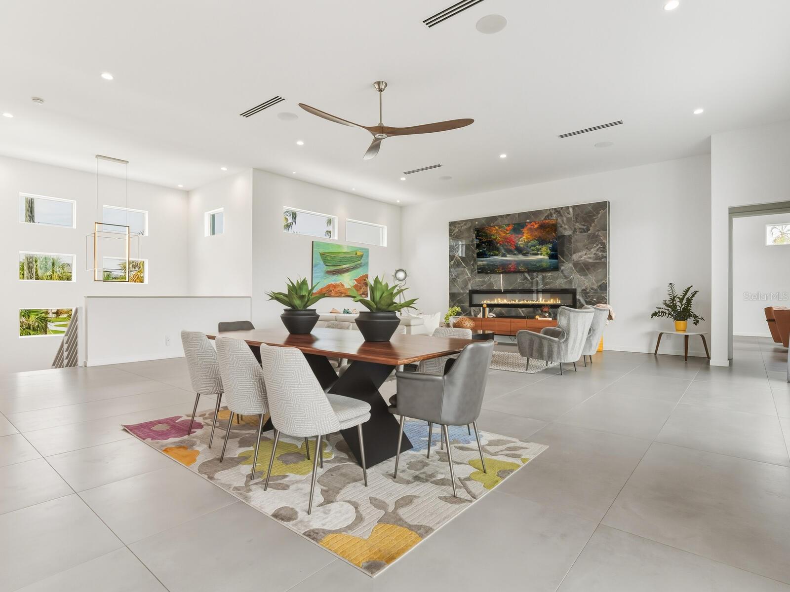 SIESTA REV OF - Residential