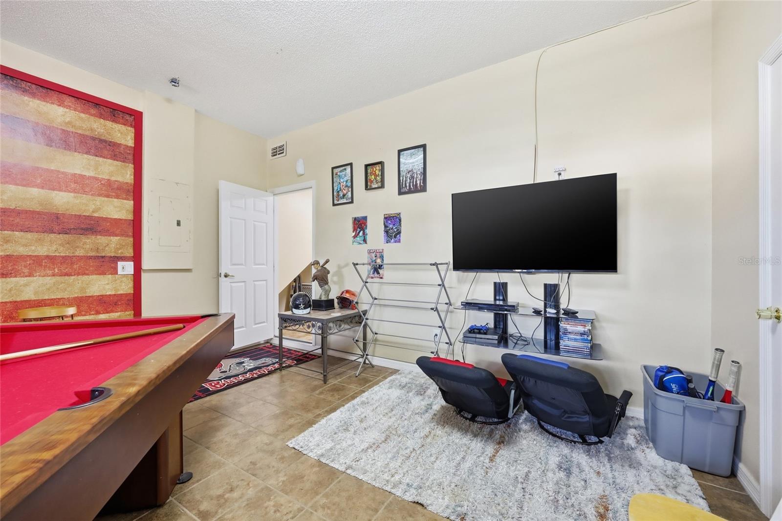 LAKE BERKLEY RESORT - Residential