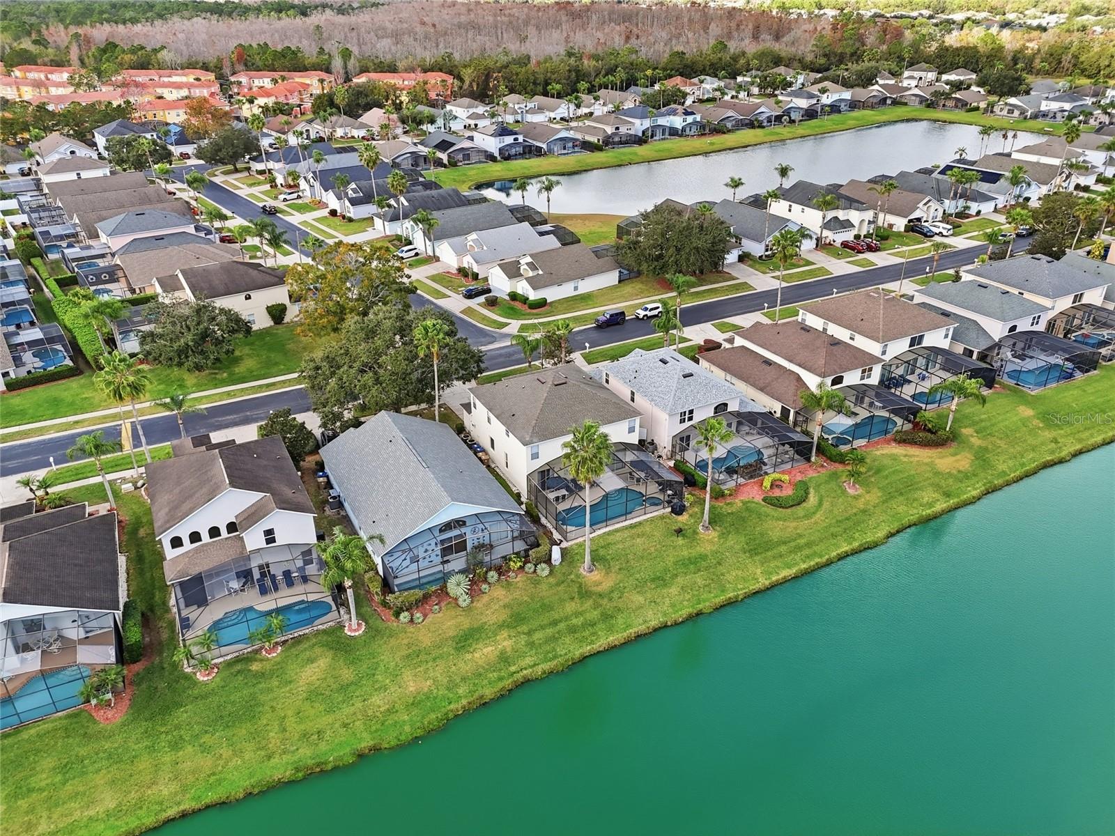 LAKE BERKLEY RESORT - Residential