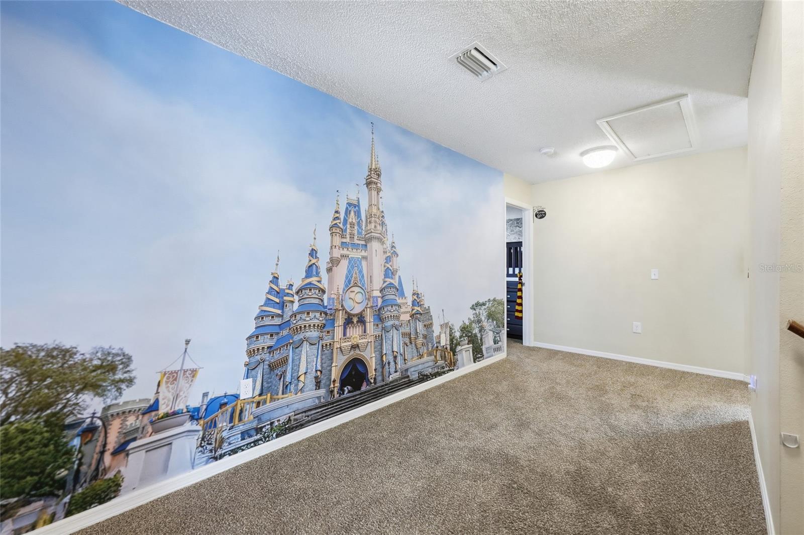 LAKE BERKLEY RESORT - Residential