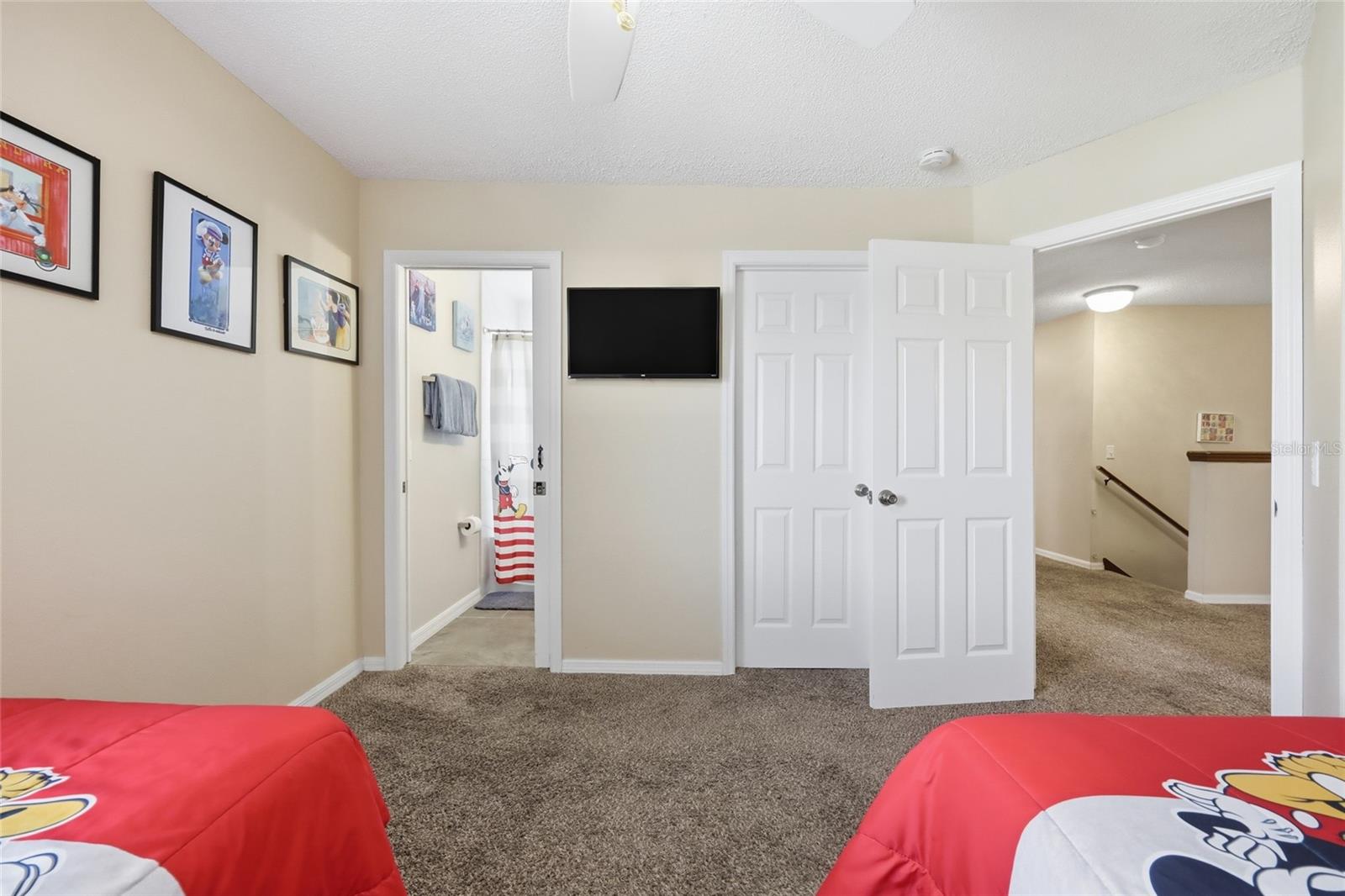 LAKE BERKLEY RESORT - Residential