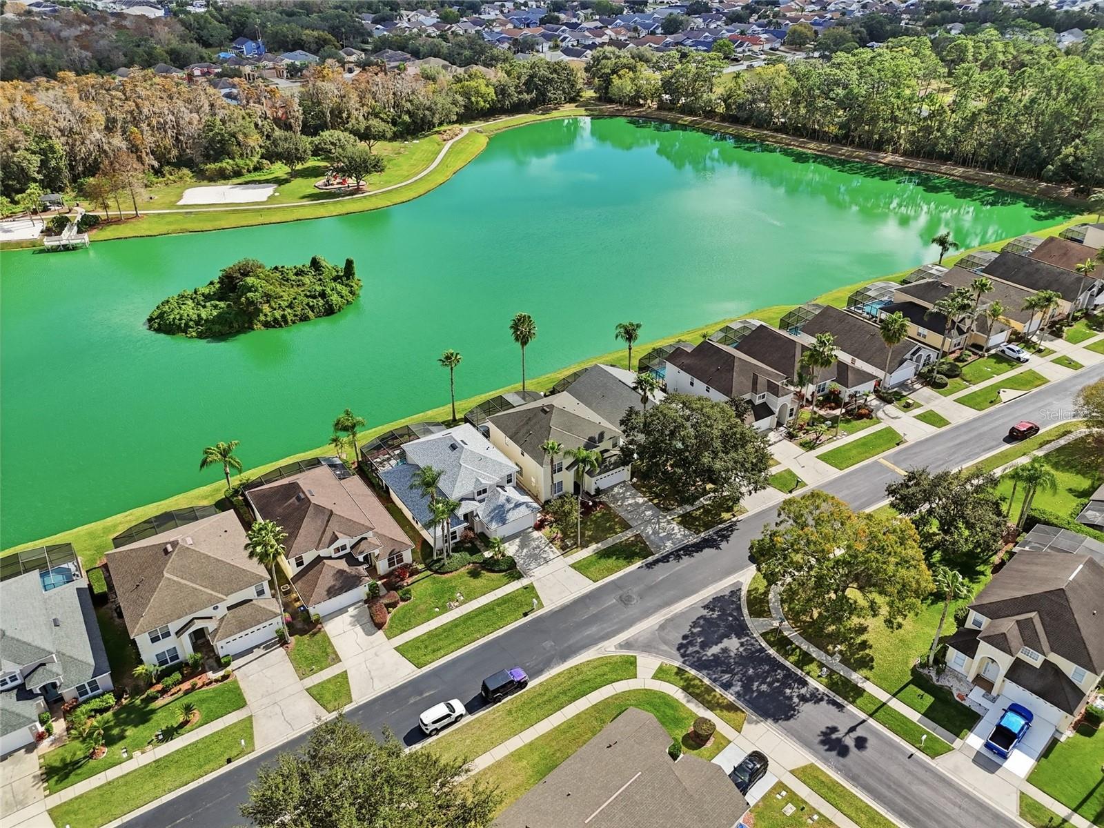 LAKE BERKLEY RESORT - Residential