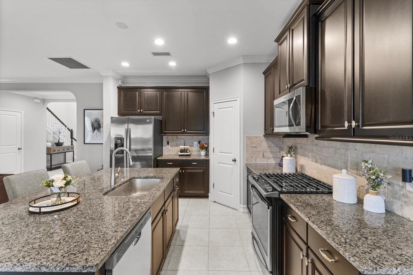 ESTANCIA PH 3A & 3B - Residential