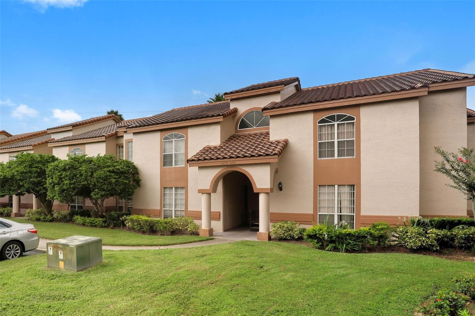 Great opportunity in the Townes of Southgate! This 2 bed, 2 bath end-unit condo is well-kept, full of natural light, and perfectly located in the heart of Orlando. LOW HOA and a screened-in patio you’ll enjoy peaceful views, amazing sunsets, and even fireworks from Universal Studios.
The floor plan is open with tile throughout the kitchen that flows into the dining and living areas, and plenty of cabinet space plus a breakfast bar. You’ll also have in-unit laundry, storage on the porch, and assigned parking for convenience.
The community offers a pool, clubhouse, tennis courts, playground, and green spaces. HOA covers exterior maintenance (including roof and lawn care), pest control, and pool service. The tile roof was replaced about 5 years ago, so major updates are already done.
Prime Location can’t be beat—just minutes to Millenia Mall, I-4, Turnpike, 528, and all of Orlando’s top attractions like Universal, Disney, and SeaWorld. Whether you’re buying your first place, downsizing, or looking for an easy rental investment, this condo checks all the boxes. Contact us to schedule a private showing