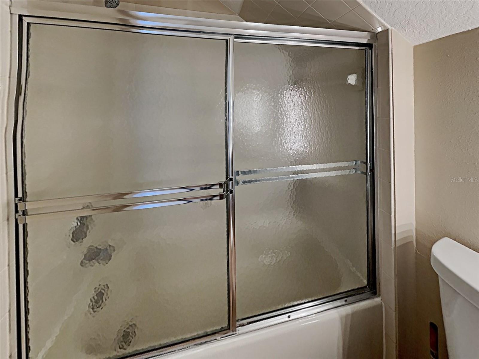 THOUSAND OAKS MULTI FAMILY - Residential