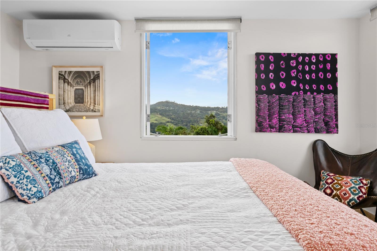 BO. GUZMAN ARRIBA - Residential