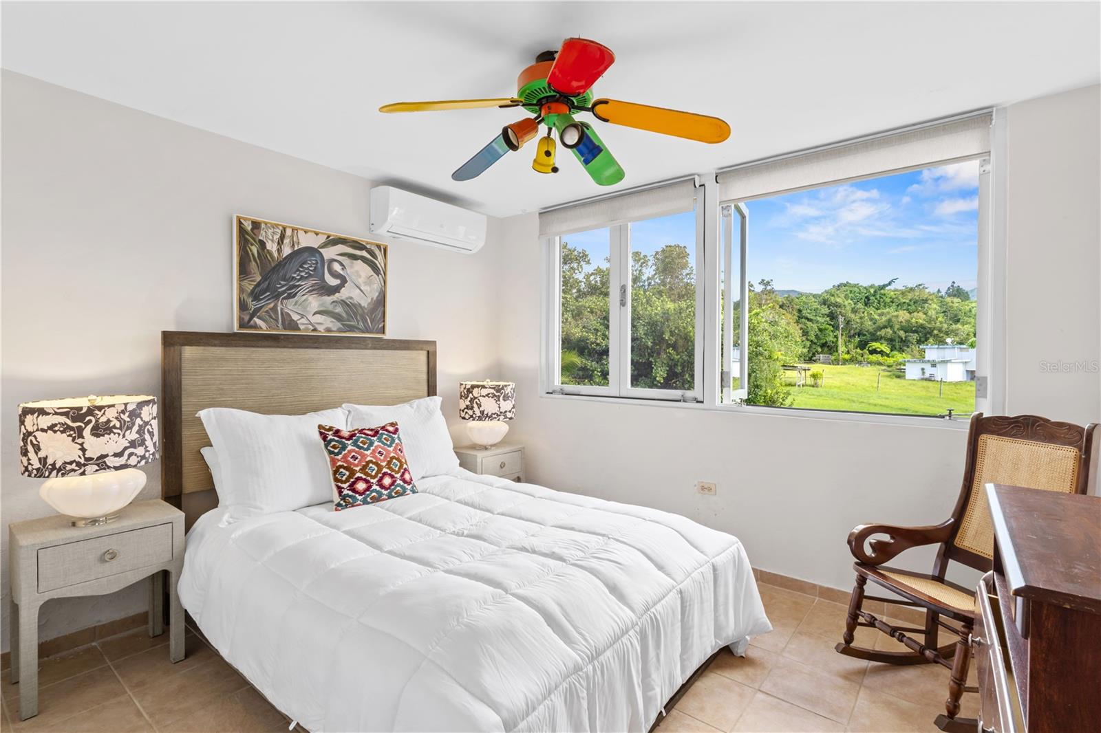 BO. GUZMAN ARRIBA - Residential