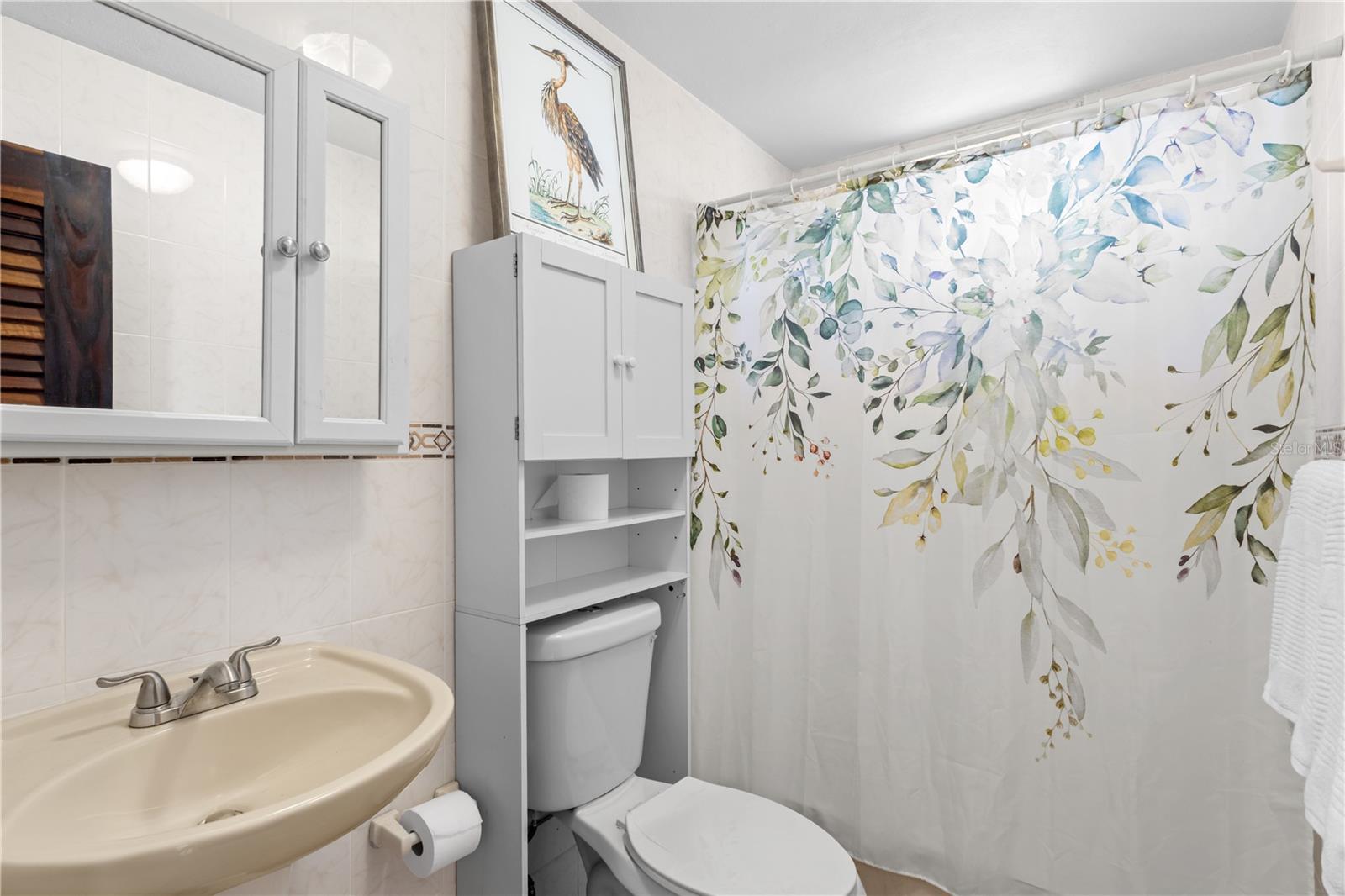 BO. GUZMAN ARRIBA - Residential