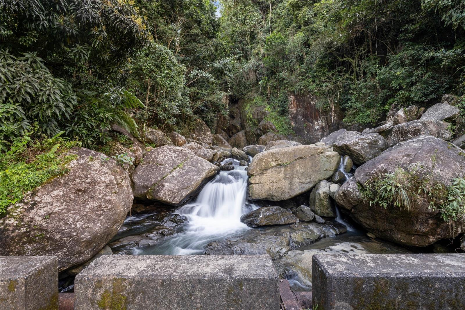 BO. GUZMAN ARRIBA - Residential