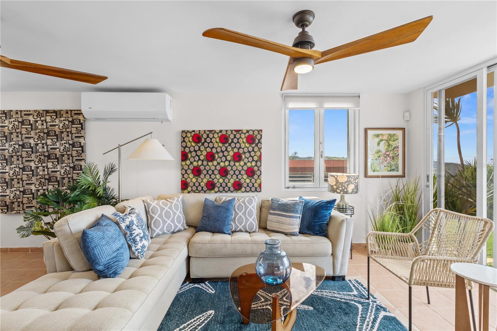 BO. GUZMAN ARRIBA - Residential