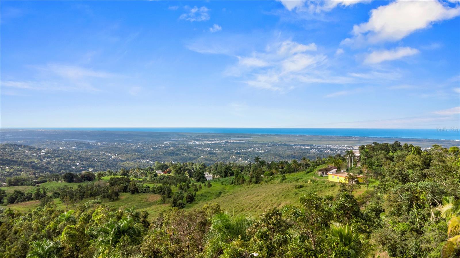 BO. GUZMAN ARRIBA - Residential