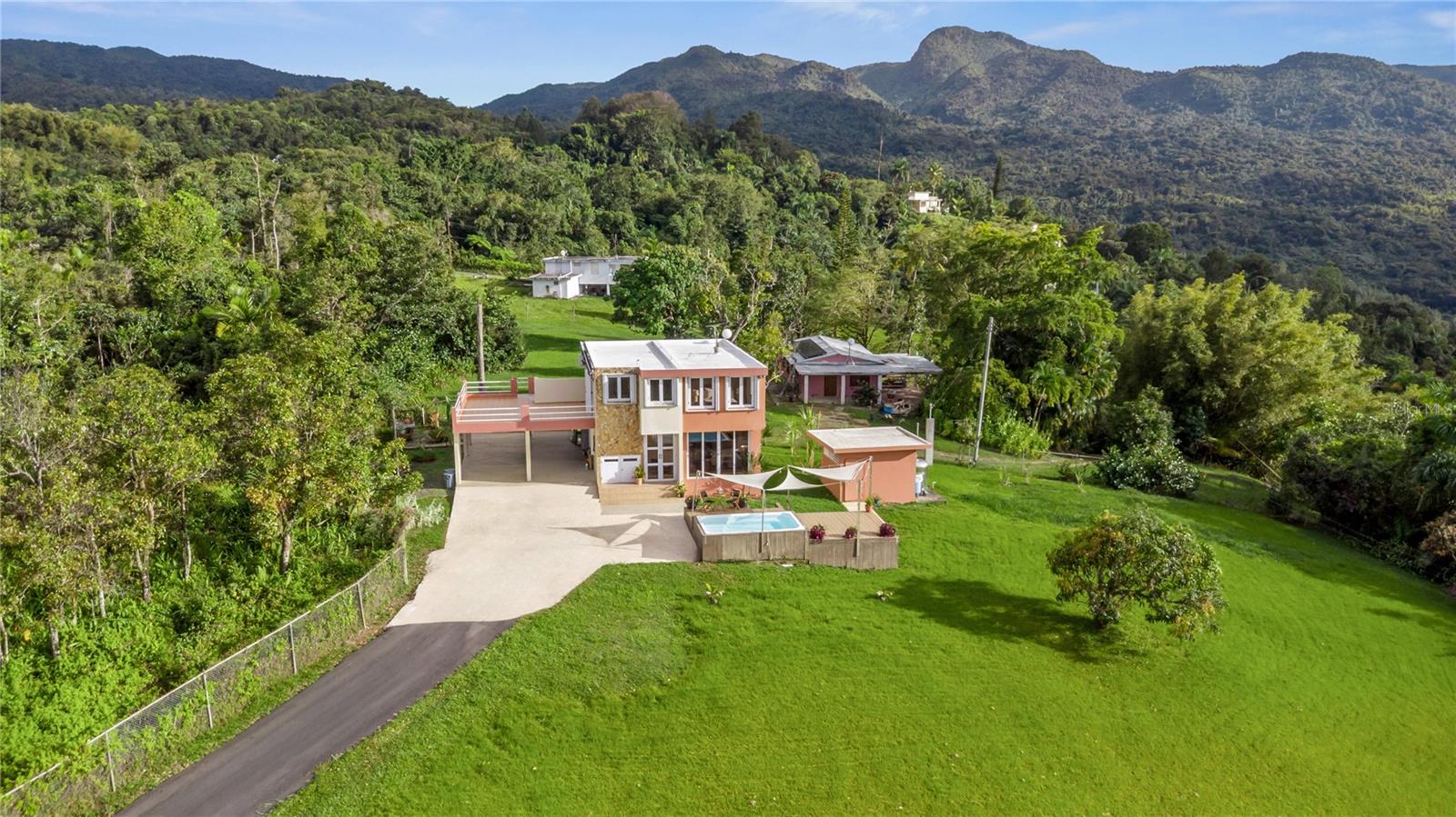 BO. GUZMAN ARRIBA - Residential