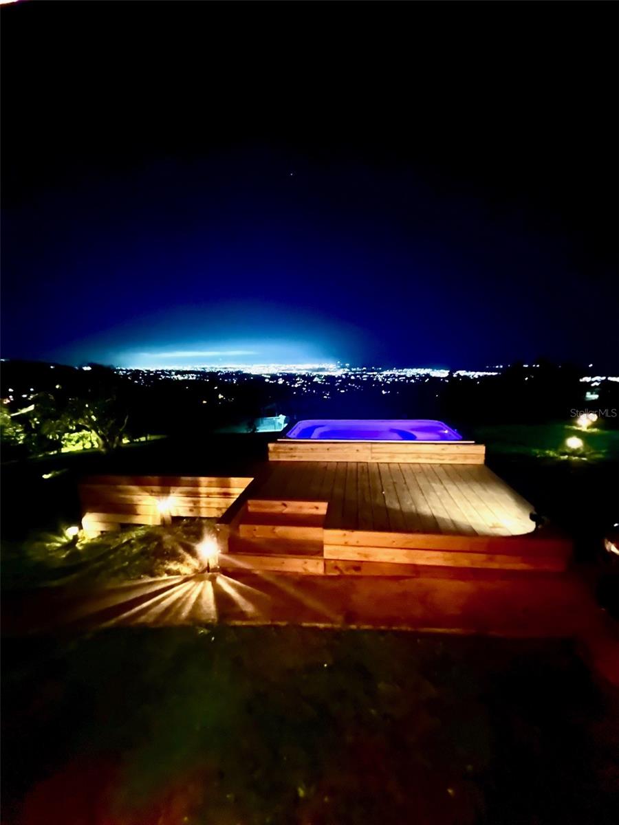 BO. GUZMAN ARRIBA - Residential