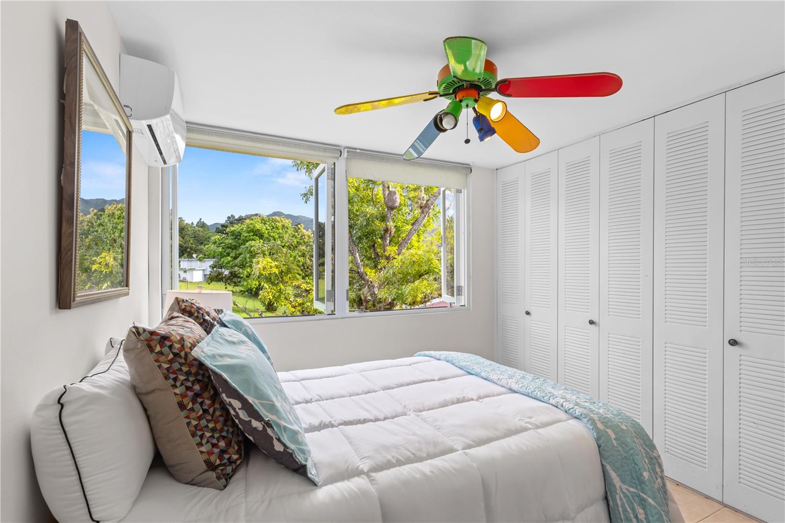 BO. GUZMAN ARRIBA - Residential