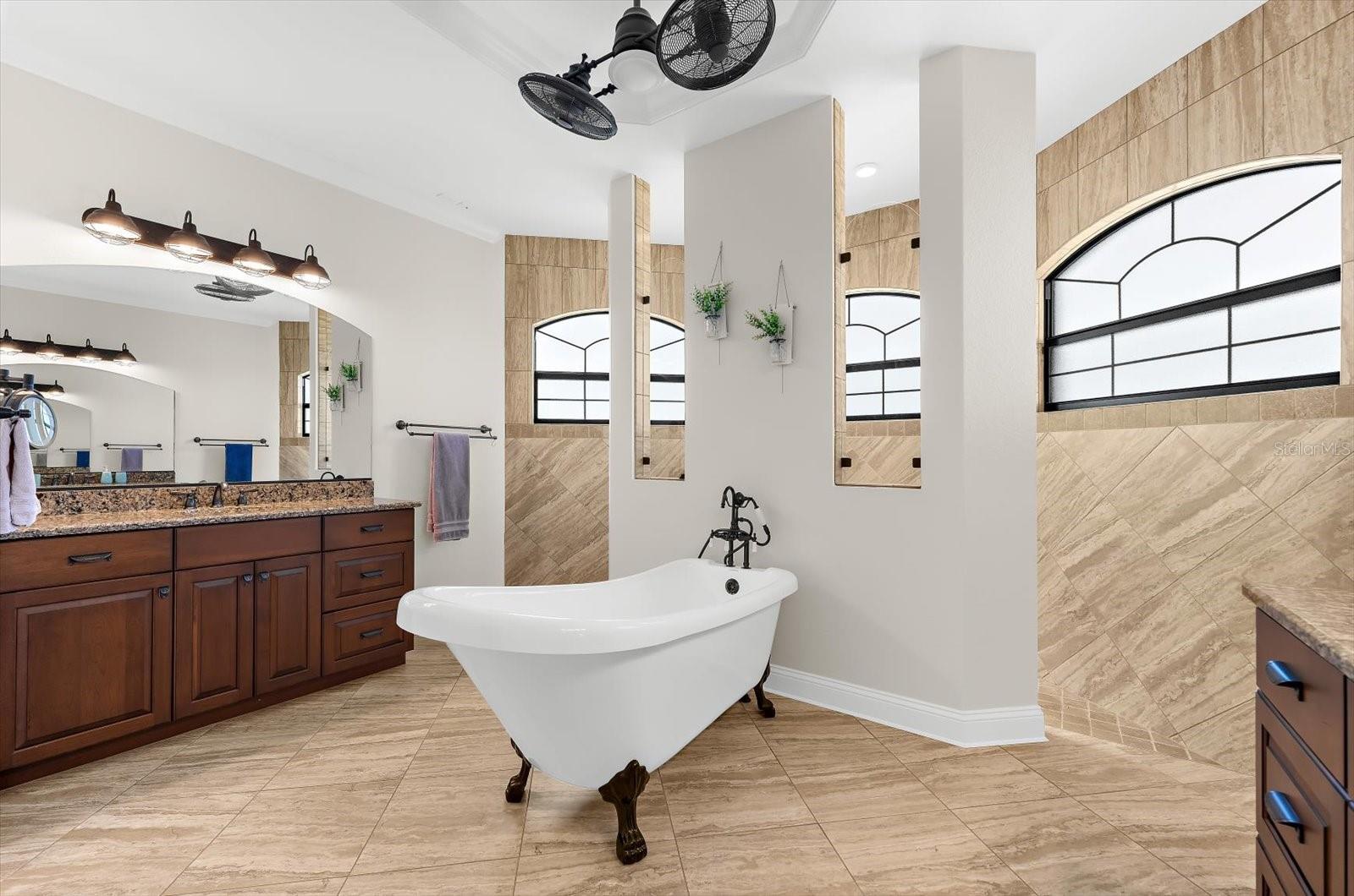 PORT CHARLOTTE SEC 94 01 - Residential