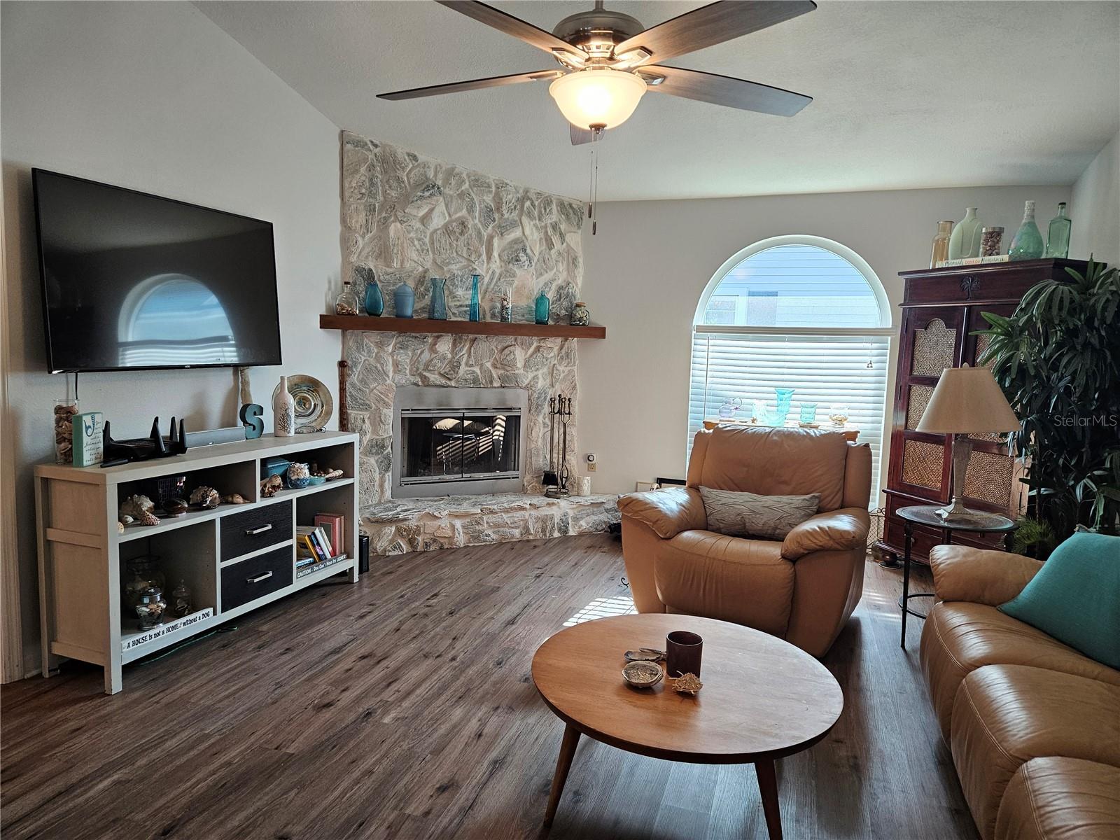 BRIARWOOD UNITS 1&2 - Residential