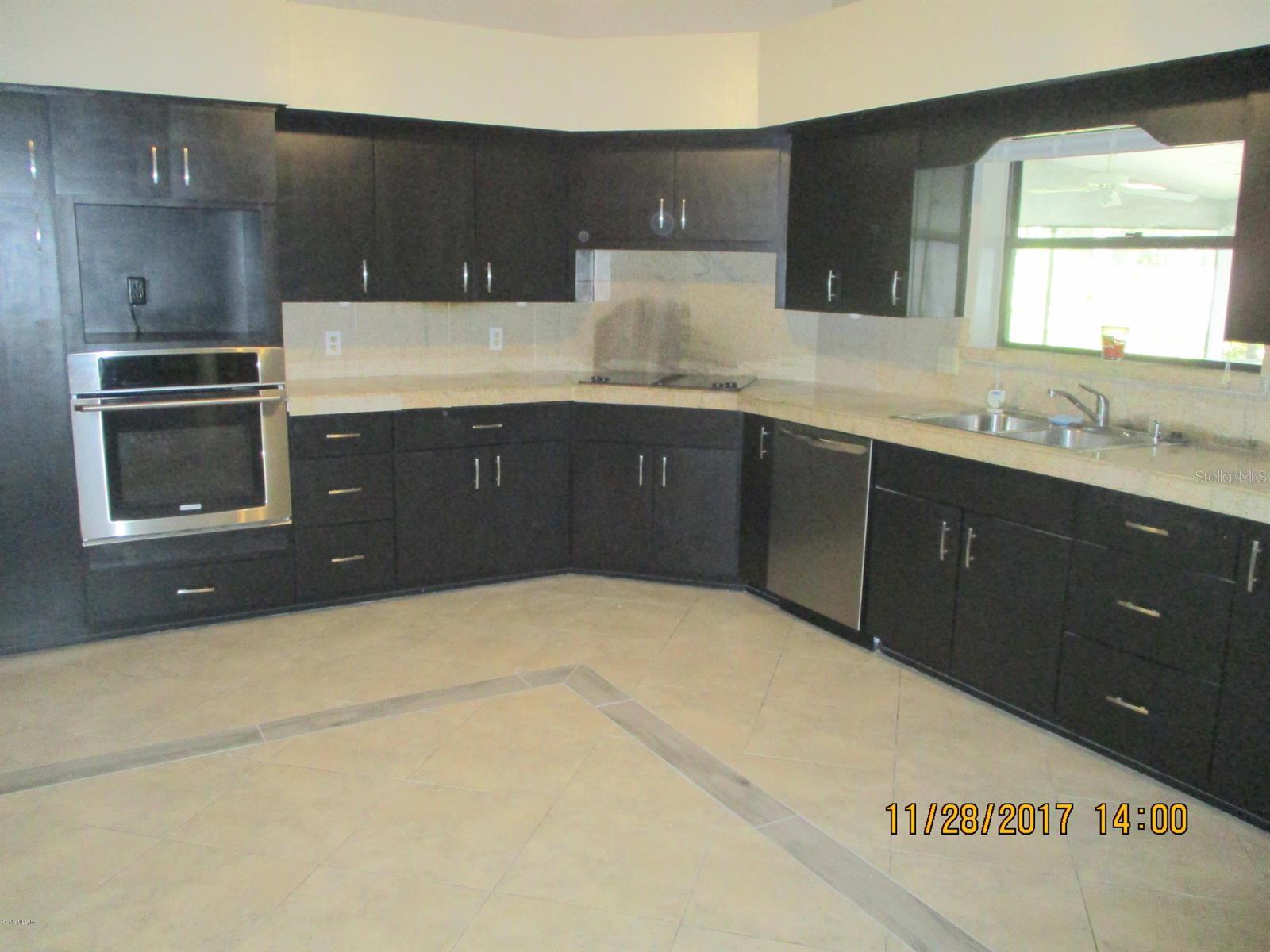 BLUE OAKS - Residential Lease