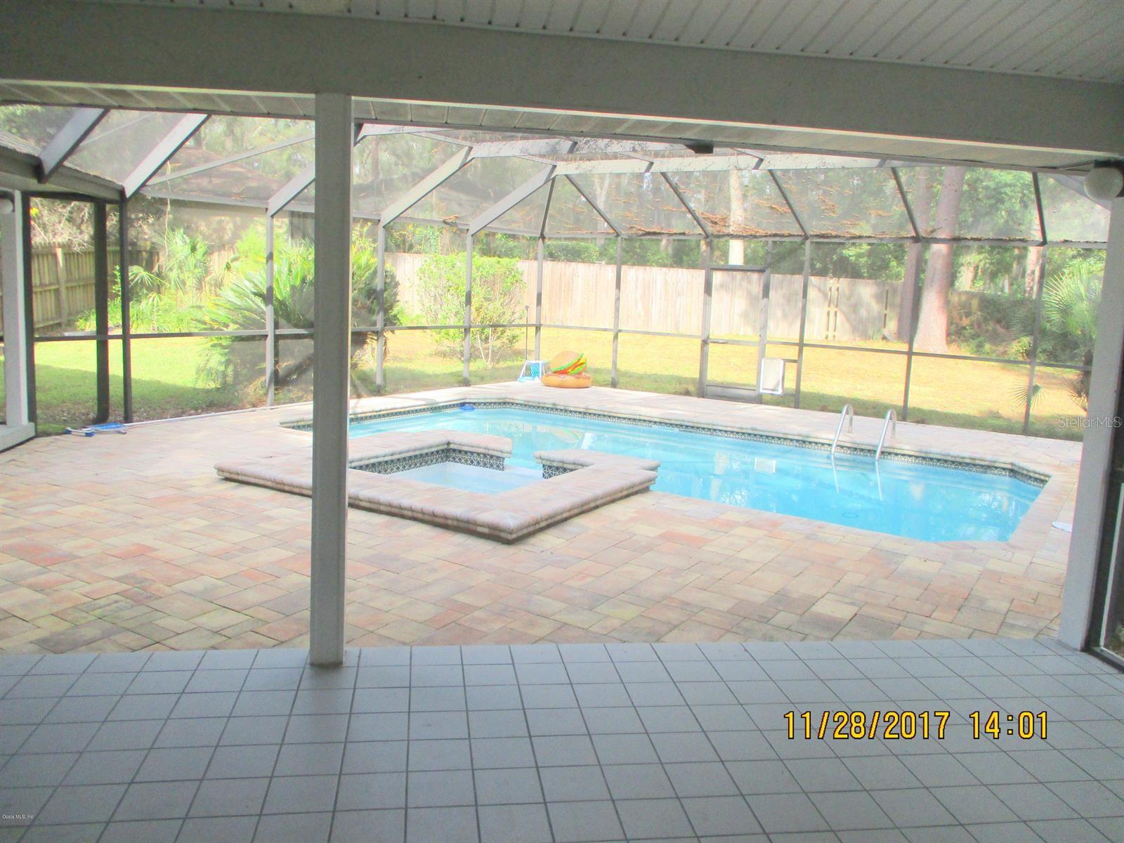 BLUE OAKS - Residential Lease