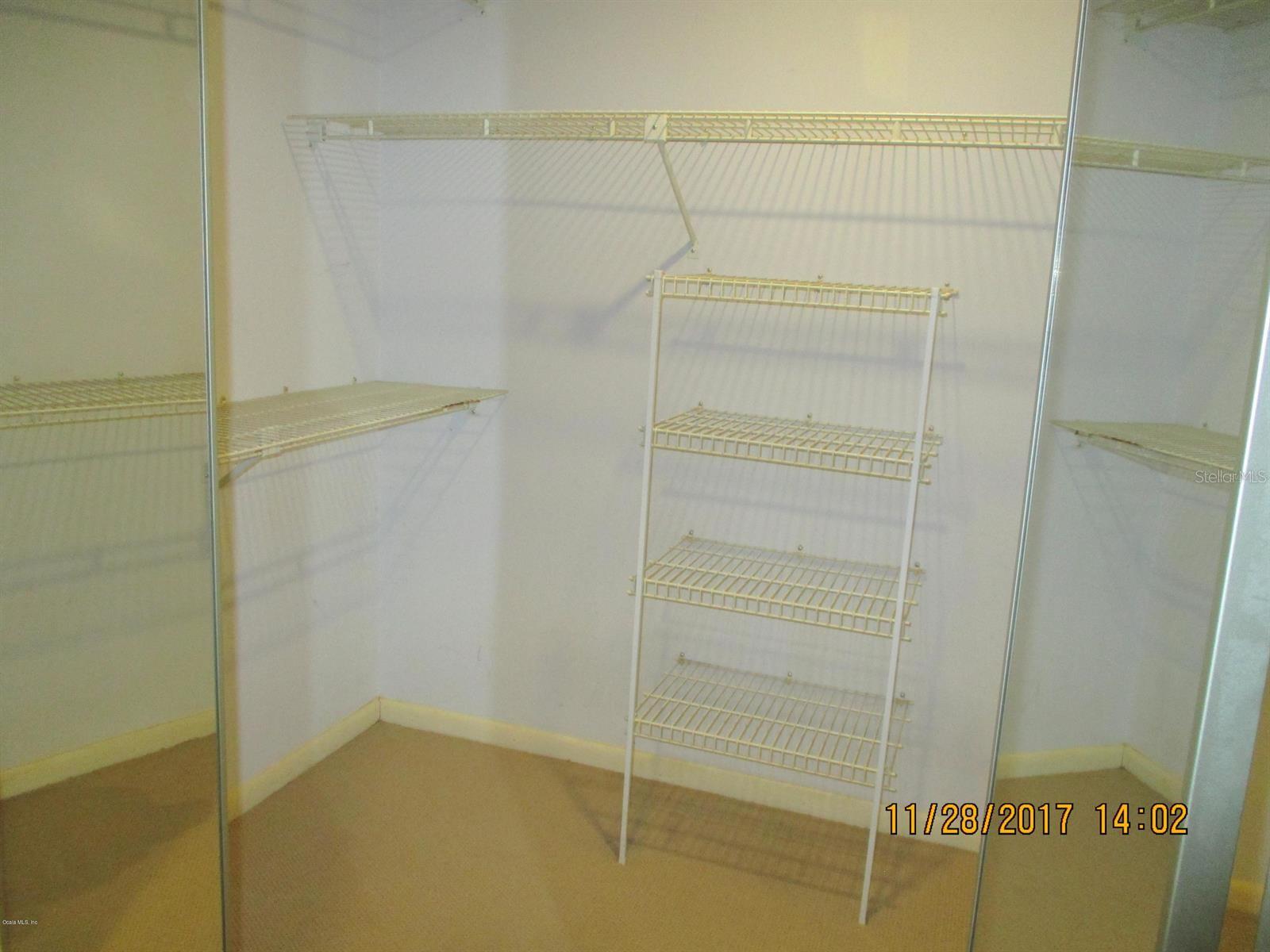 BLUE OAKS - Residential Lease