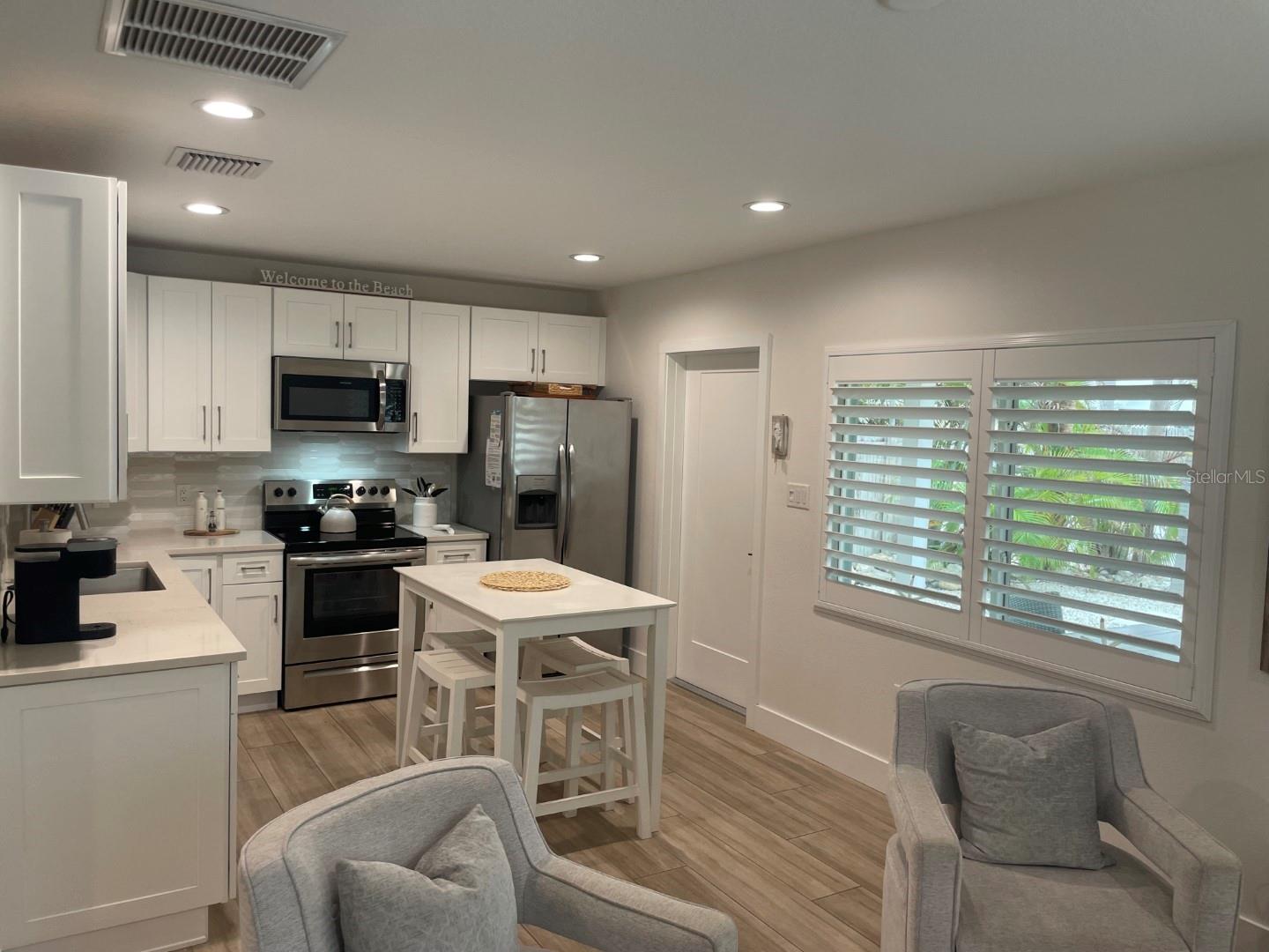 BAHIA VISTA SUB - Residential Lease