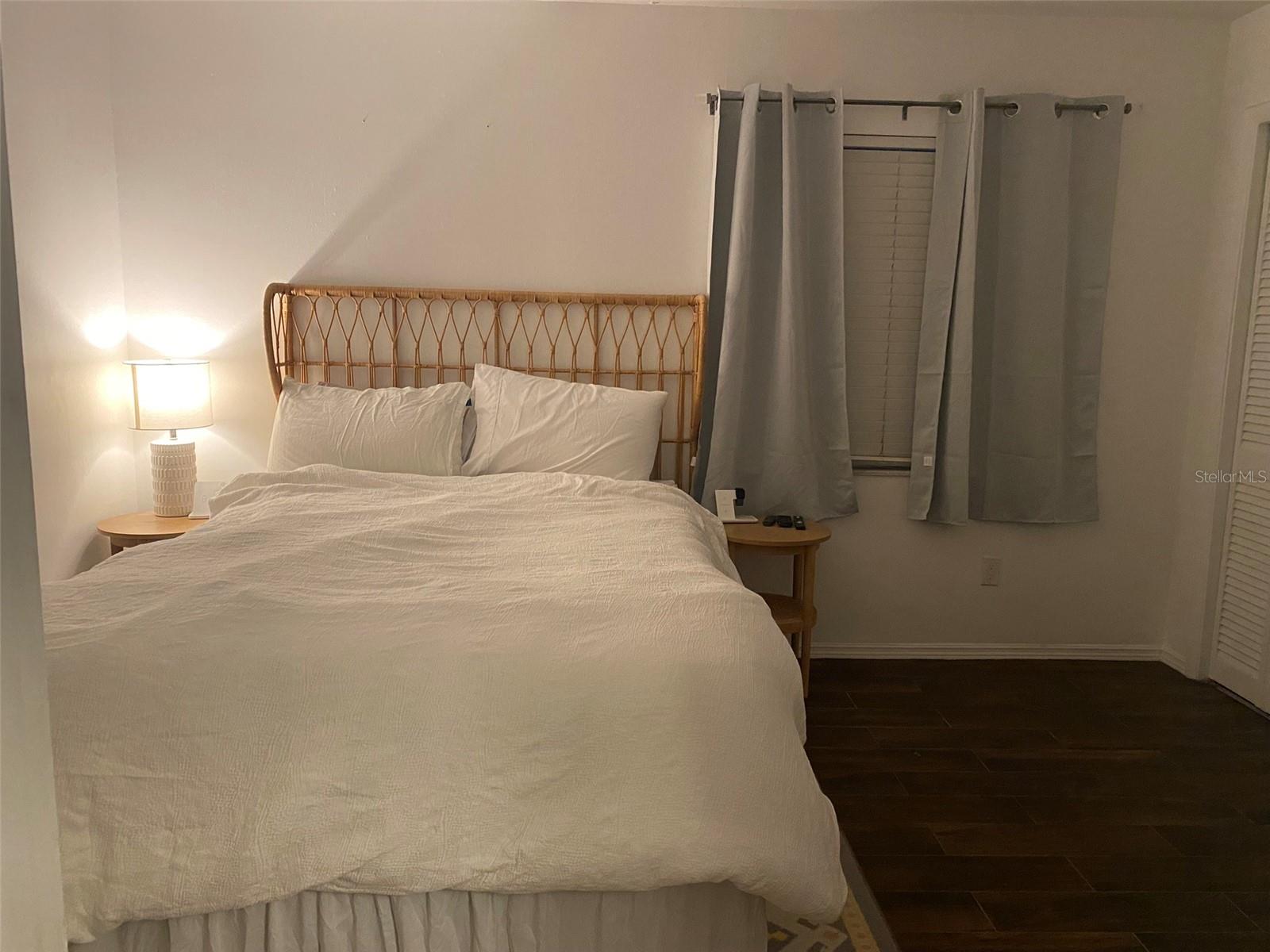 THE VINEYARD A CONDO - Residential Lease