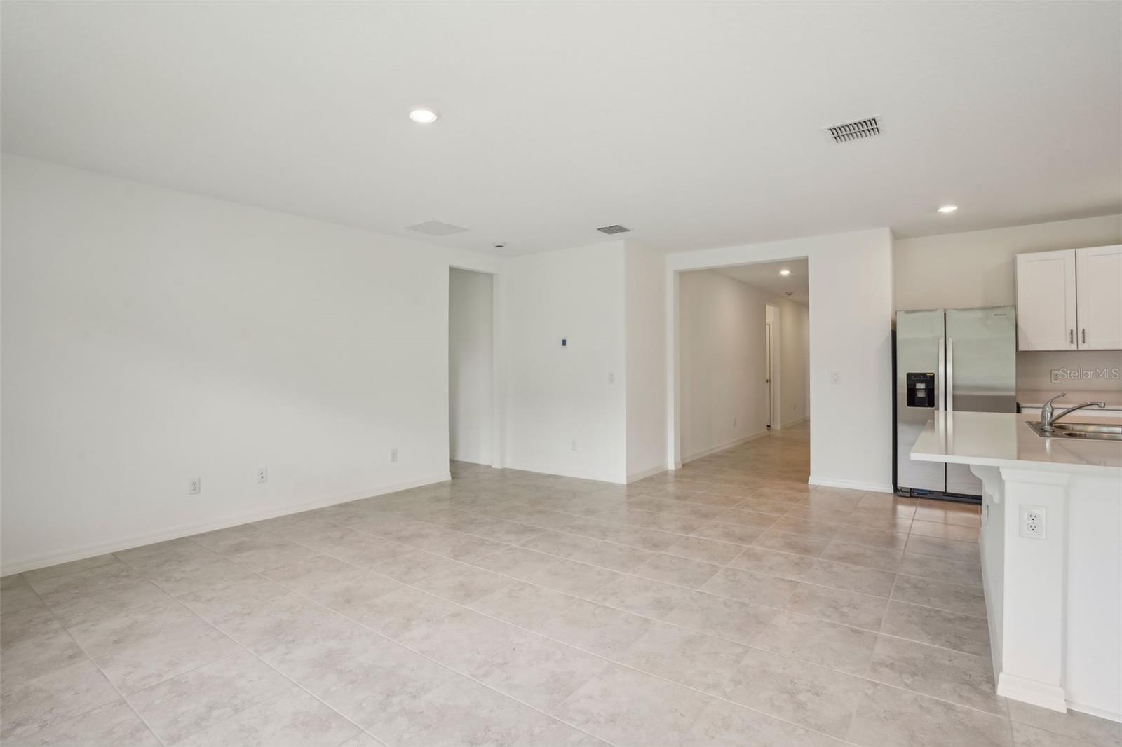 4728 JASMINE CIRCLE