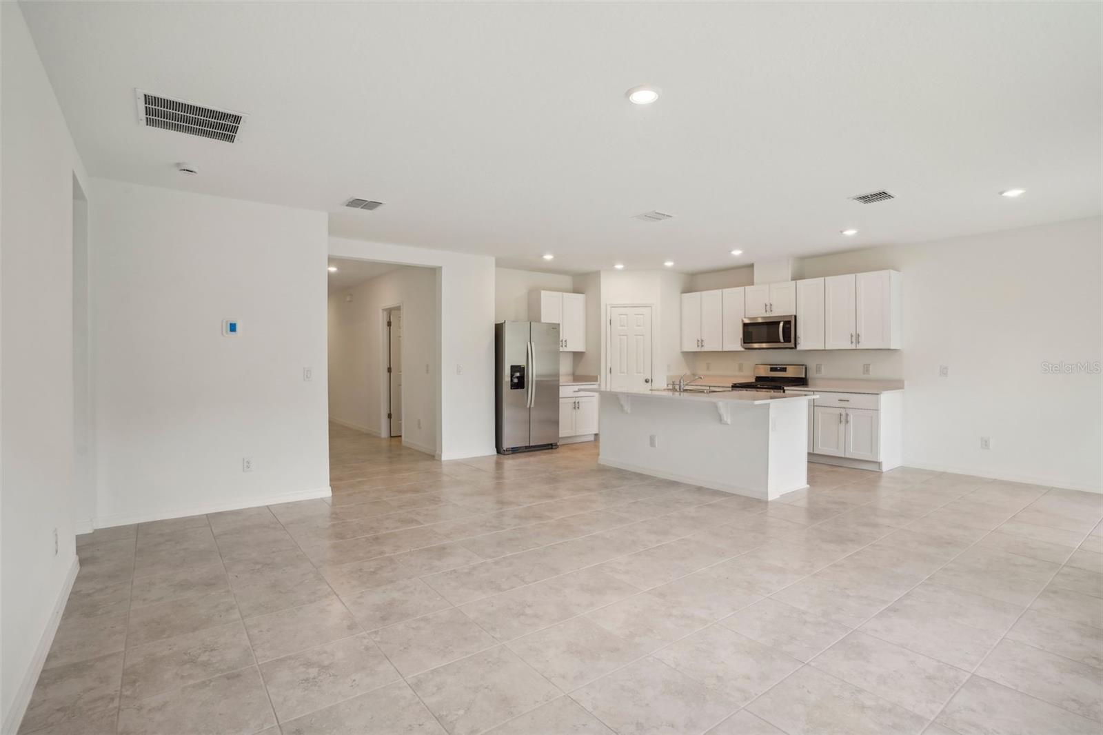 4728 JASMINE CIRCLE