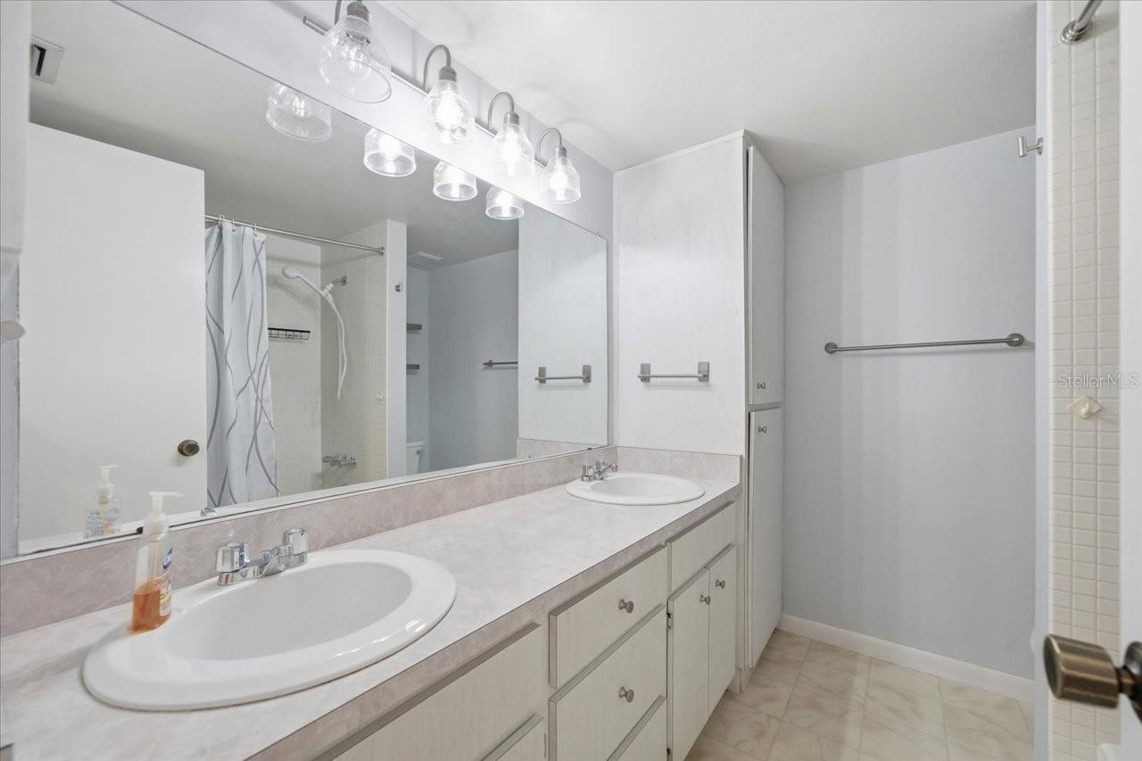 SEMINOLE GROVE ESTATES - Residential