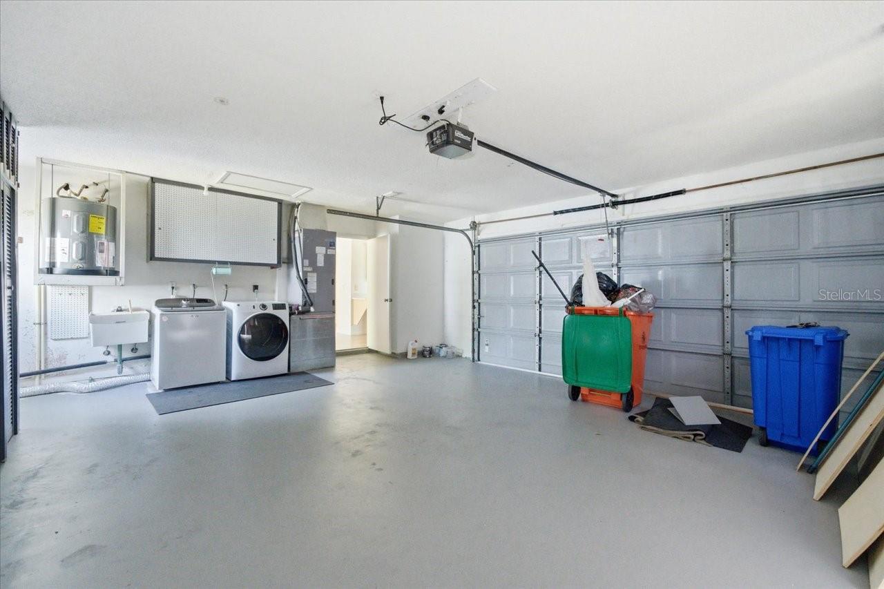 SEMINOLE GROVE ESTATES - Residential