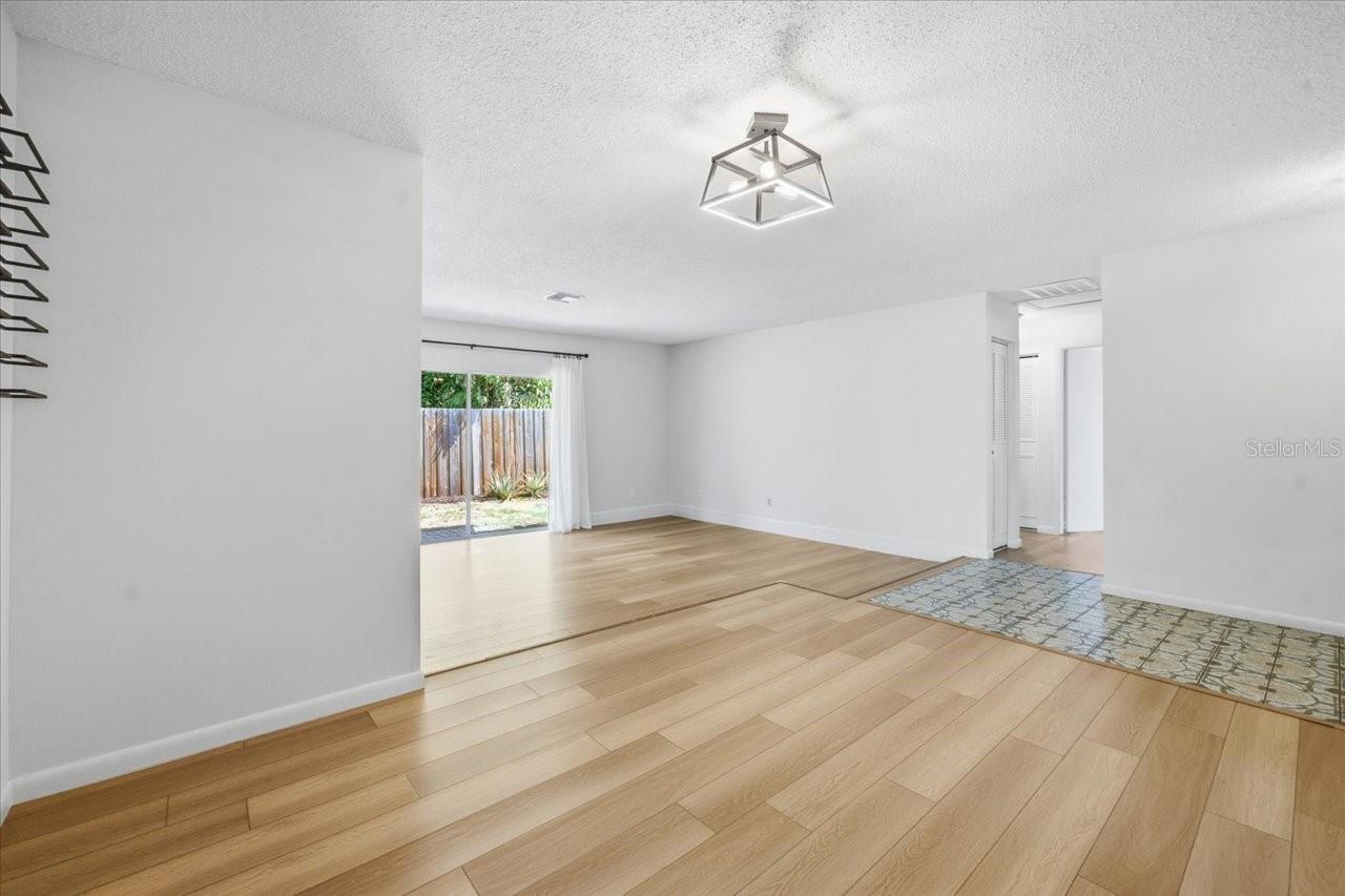 SEMINOLE GROVE ESTATES - Residential