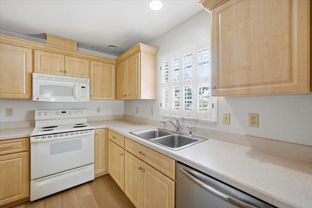 SEMINOLE GROVE ESTATES - Residential