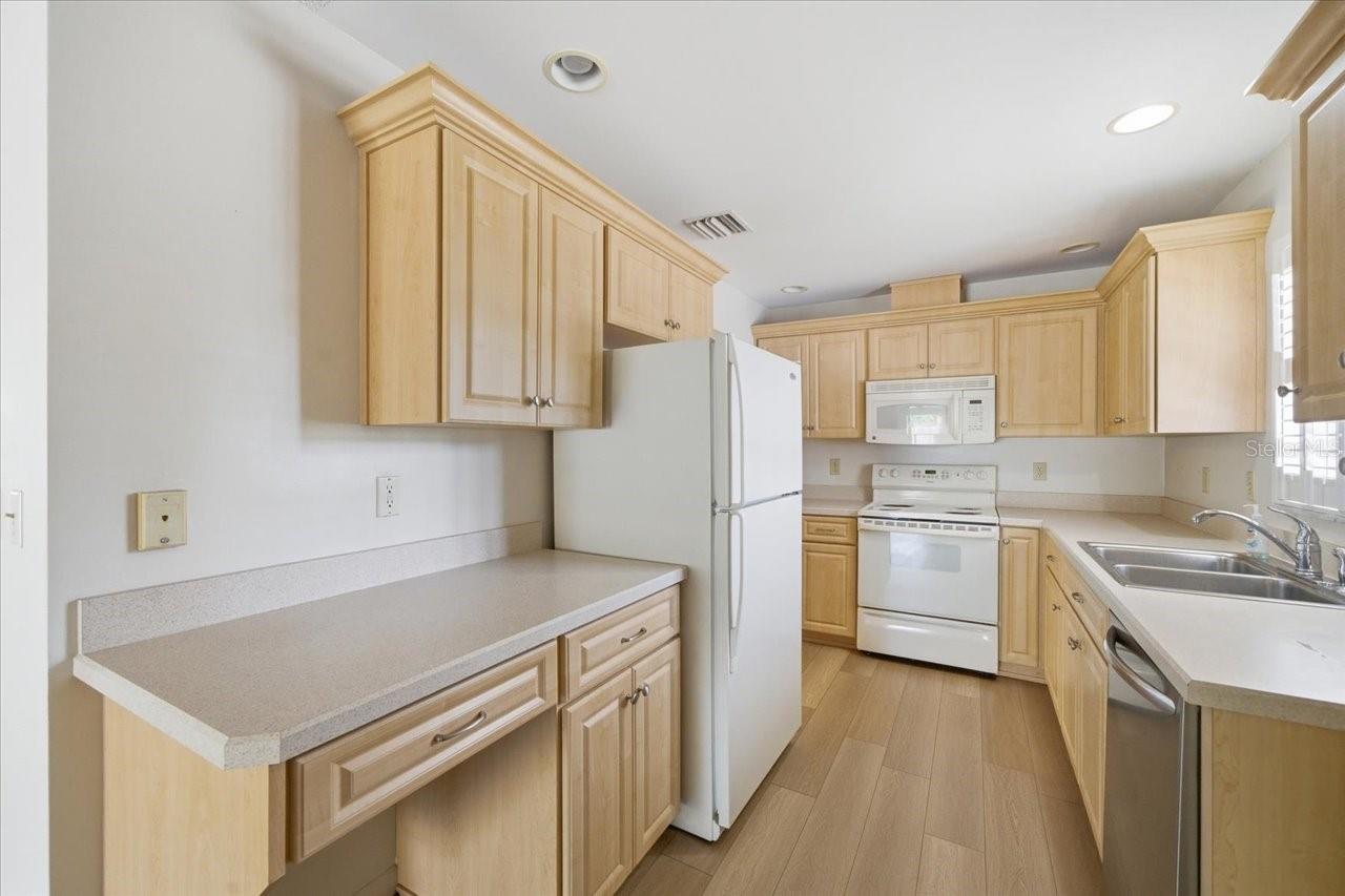 SEMINOLE GROVE ESTATES - Residential