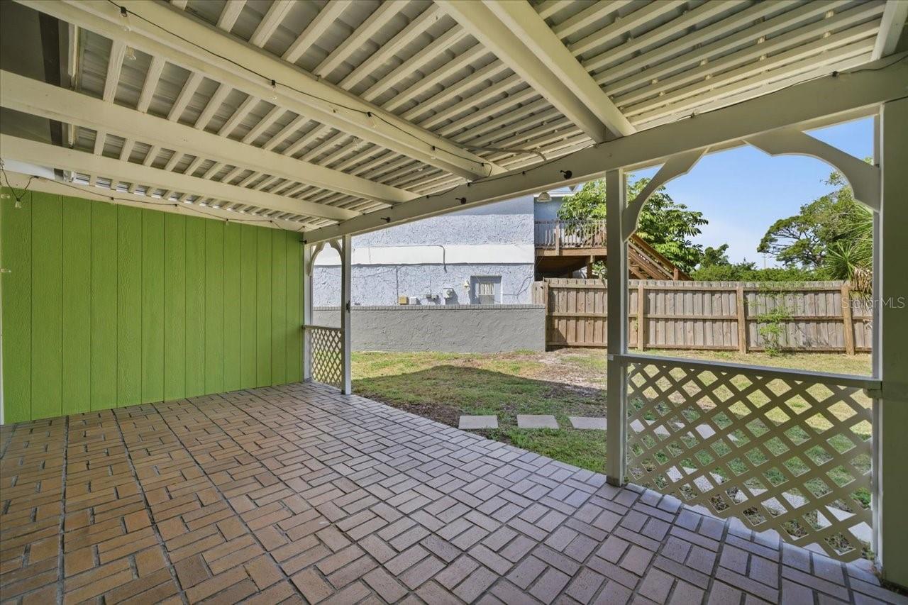 SEMINOLE GROVE ESTATES - Residential