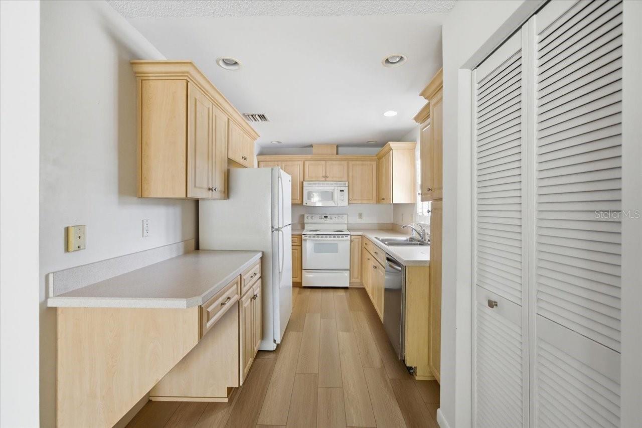 SEMINOLE GROVE ESTATES - Residential