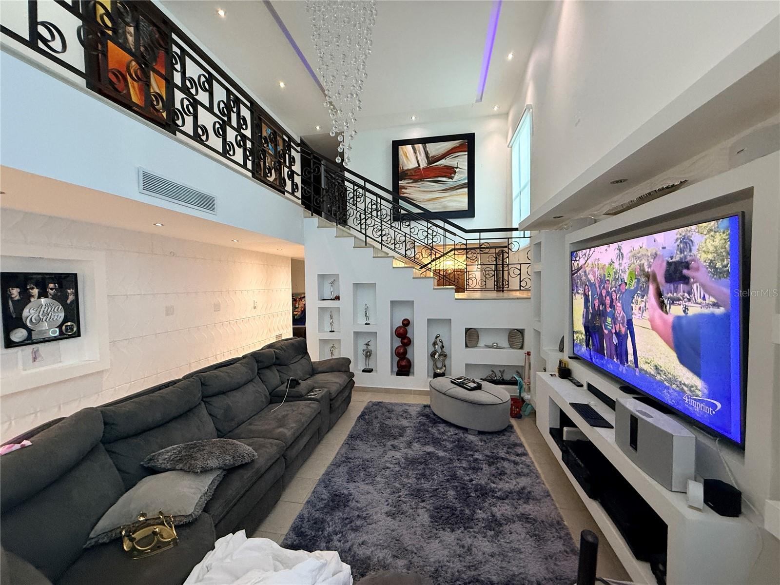 MONTE VERDE REAL - Residential