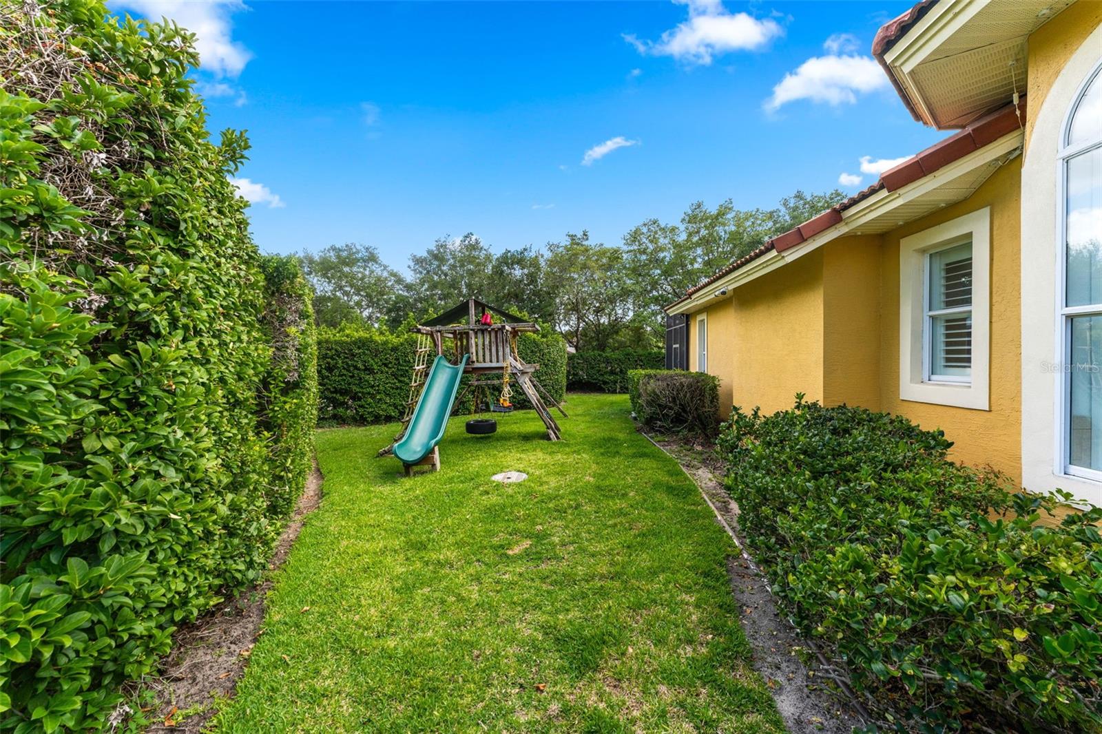 TERRA OAKS - Residential