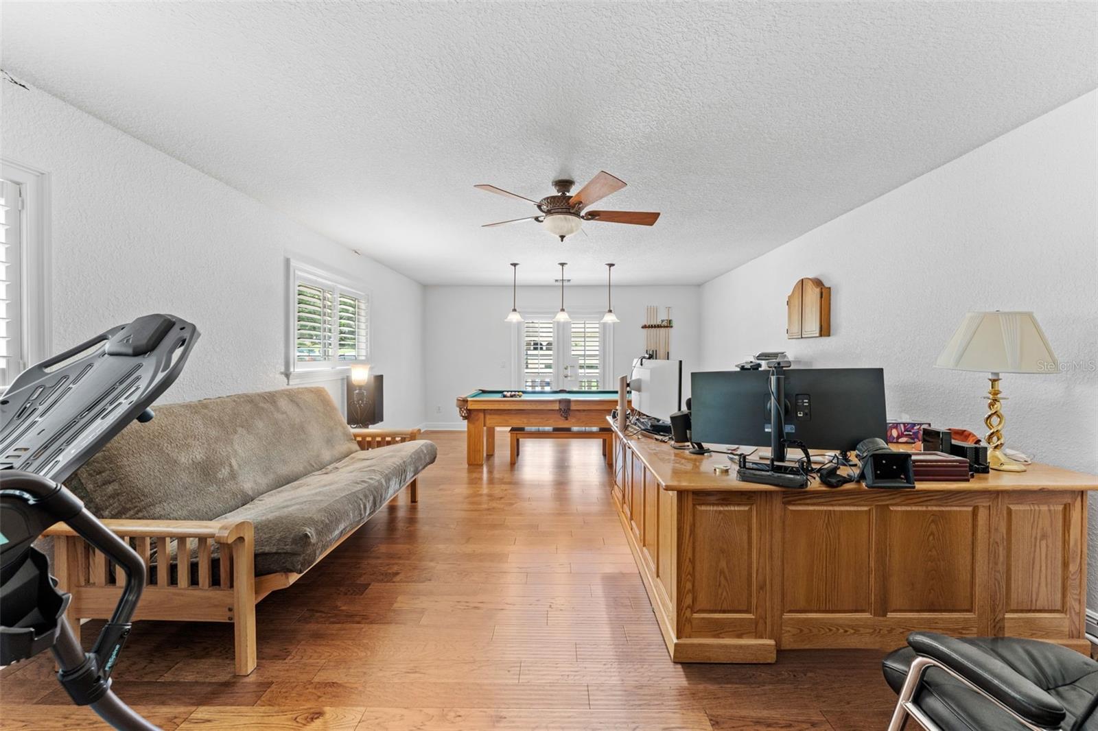 TERRA OAKS - Residential
