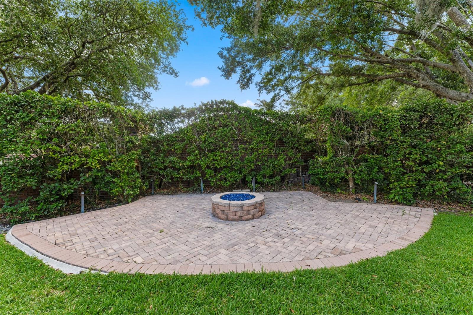 TERRA OAKS - Residential